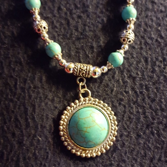 Handmade Turquoise18" Necklace - Picture 2 of 3